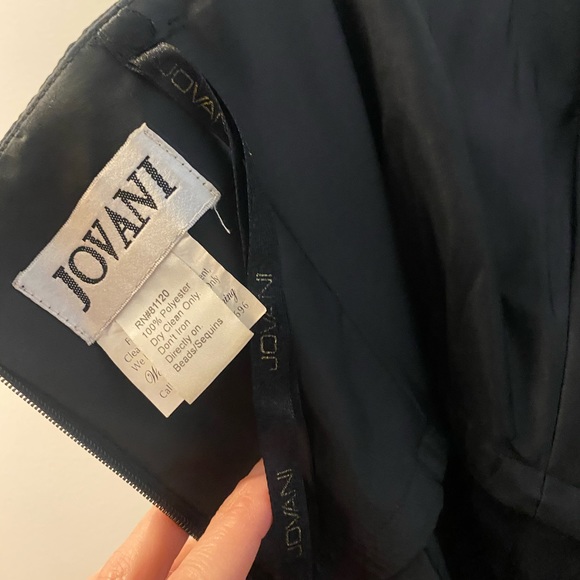 Black Beautiful Jovani mermaid gown - Picture 6 of 15